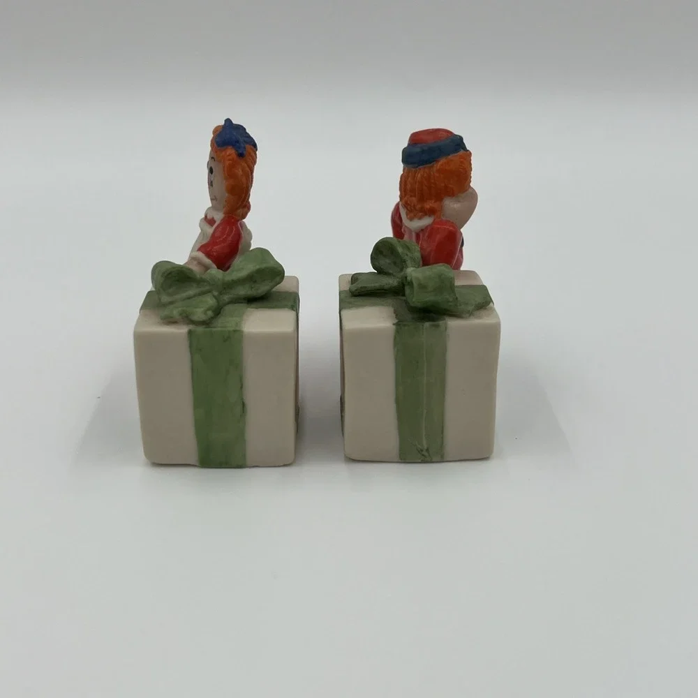 Raggedy Ann and Andy Ceramic Napkin‎ Rings Vintage Christmas Holiday Set of 2